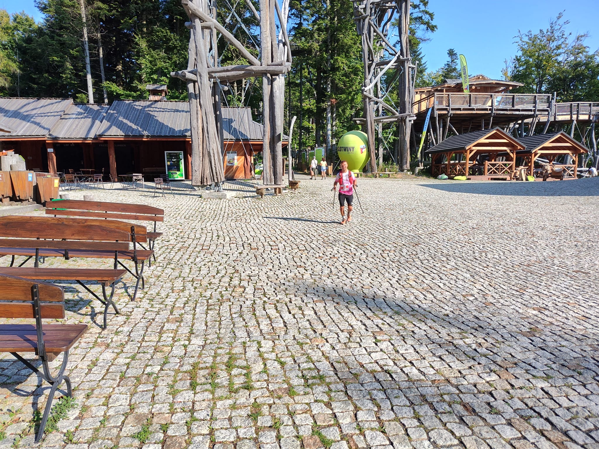 Słotwiny i ścieżka nad koroną drzew - jest coraz lepiej